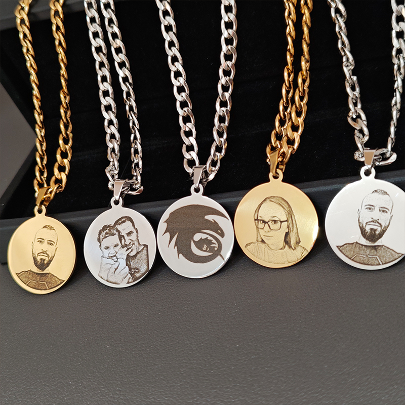 Customized Family Photo Pendan - Photographic Memory incelemesi ve fiyatı