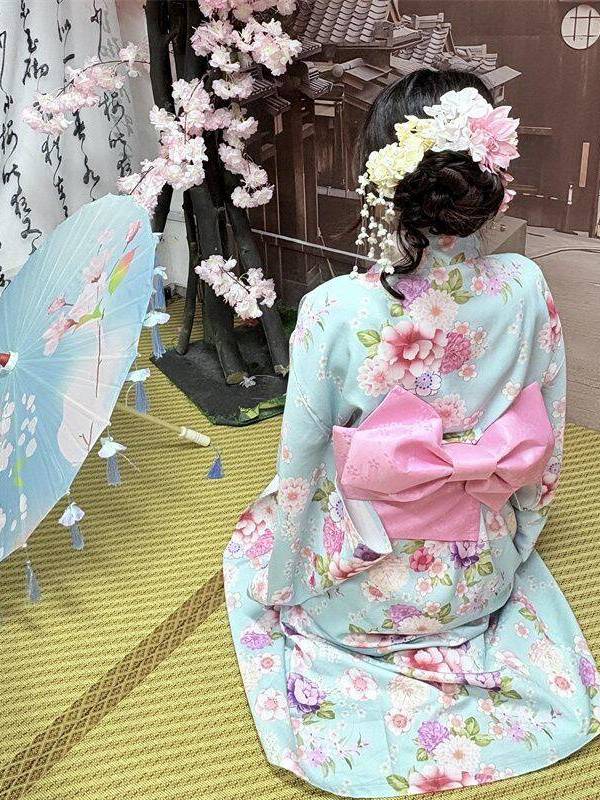 Traditional Japanese Kimono St - Photography Young incelemesi ve fiyatı